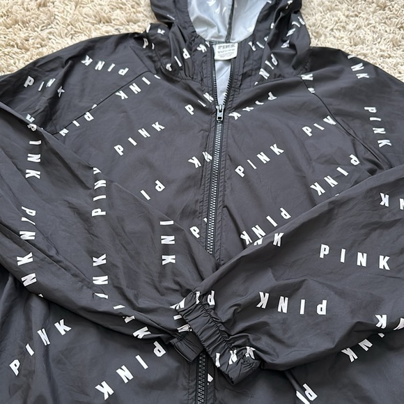 PINK Victoria’s Secret Logo Windbreaker - Picture 3 of 3